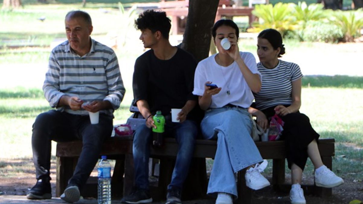 Hissedilen sıcaklık 50 dereceyi aştı! Şehre adımını atan bu cümleyi kuruyor: Geldiğime pişman oldum