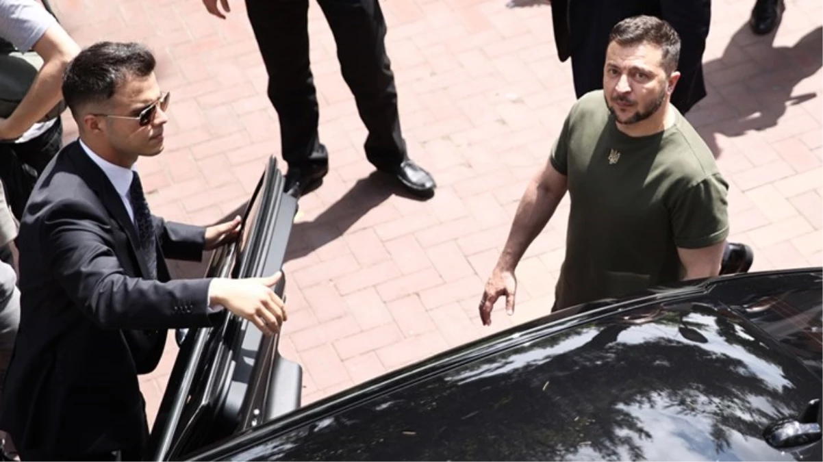 Zelenski, İstanbul turunda! Fener Rum Patrikhanesi’ni ziyaret etti, Bartholomeos ile özel görüşme yaptı