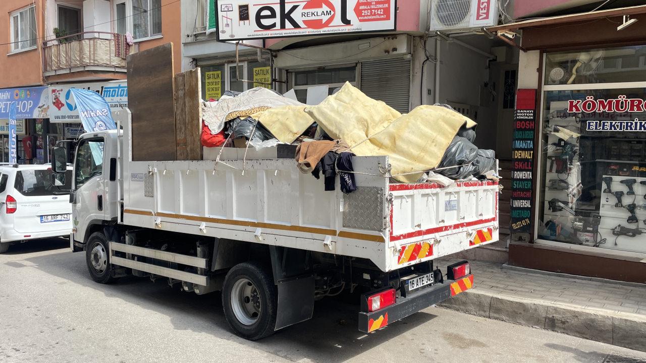 Bursa'da yeni çöp ev vakası: 3 kamyon atık çıktı!