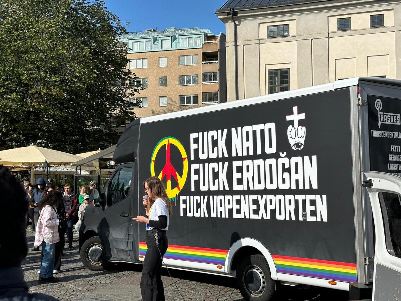 İsveç'te terör örgütü PKK/YPG destekçilerinden yeni provokasyon!