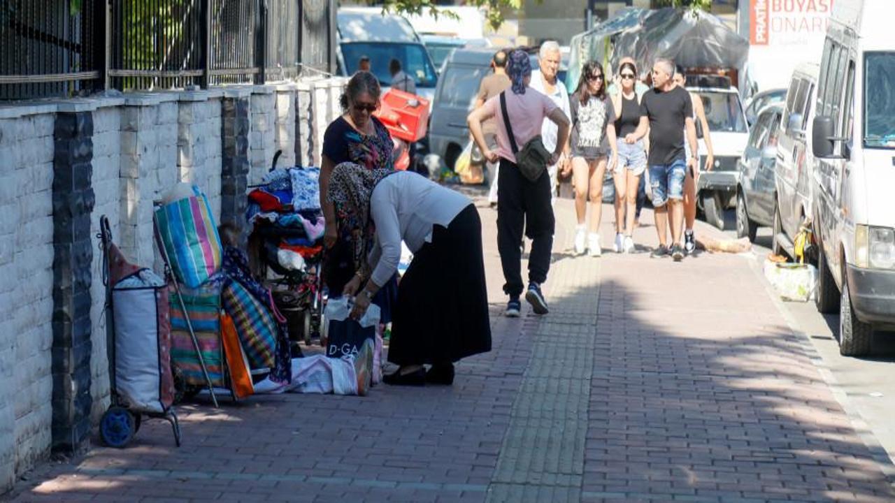 Kaldırımı bir başkasına binlerce liraya kiraya veriyorlar!