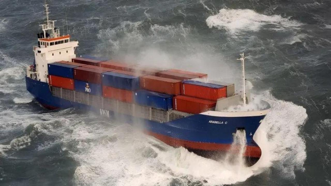 Navlun çakıldı: Küresel ticaret alarm veriyor