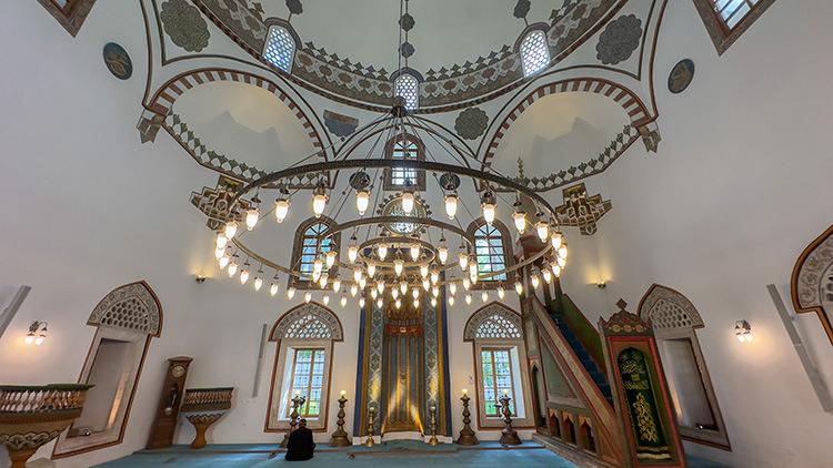 Bosna Hersek'teki Osmanlı eseri Hünkar Camisi, tarihe ışık tutuyor