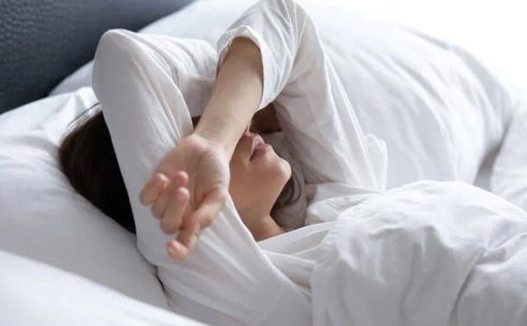 Kronik insomnia belirtileri nelerdir? Uykusuzluk vücutta ne yapar, nedenleri ve çözümleri nedir?