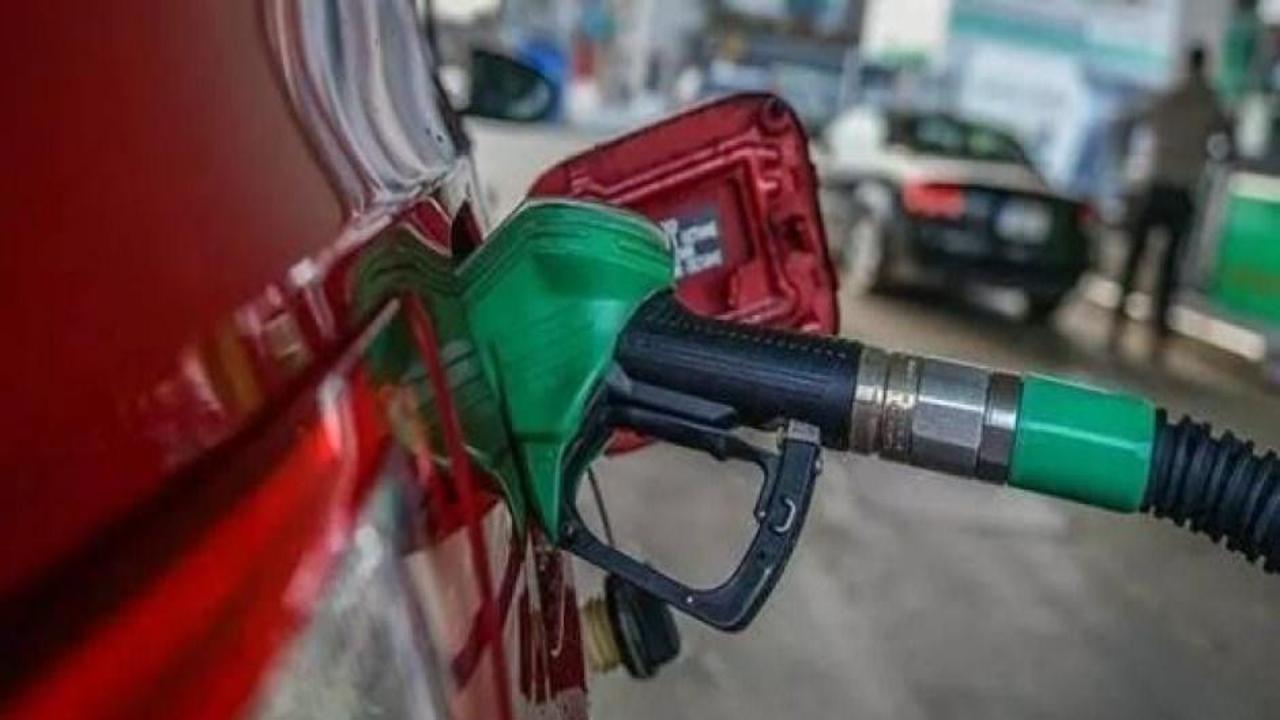 Araç sahipleri dikkat: Motorine bu gece zam geliyor