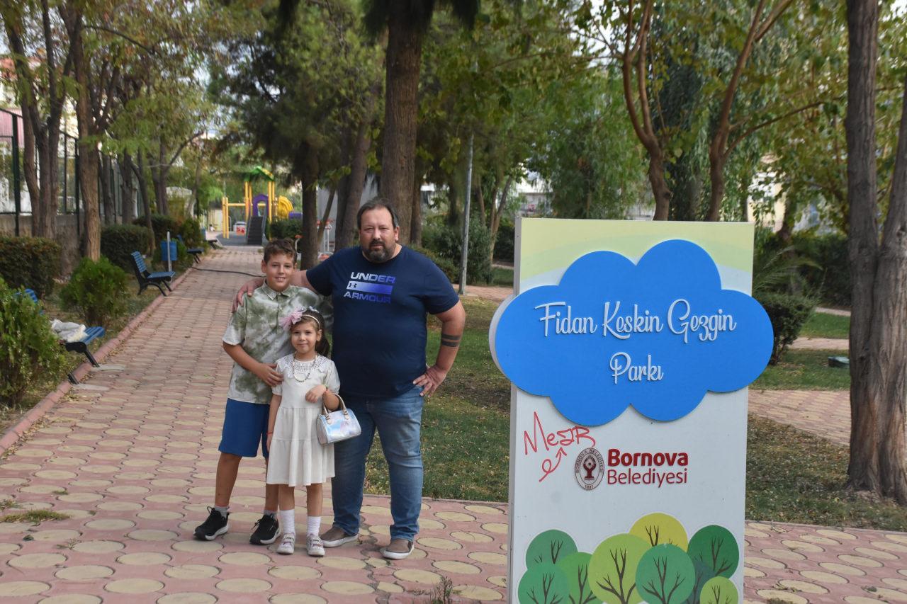 İzmir depreminin mucize bebeği Ayda annesinin adının verildiği parkta oynuyor