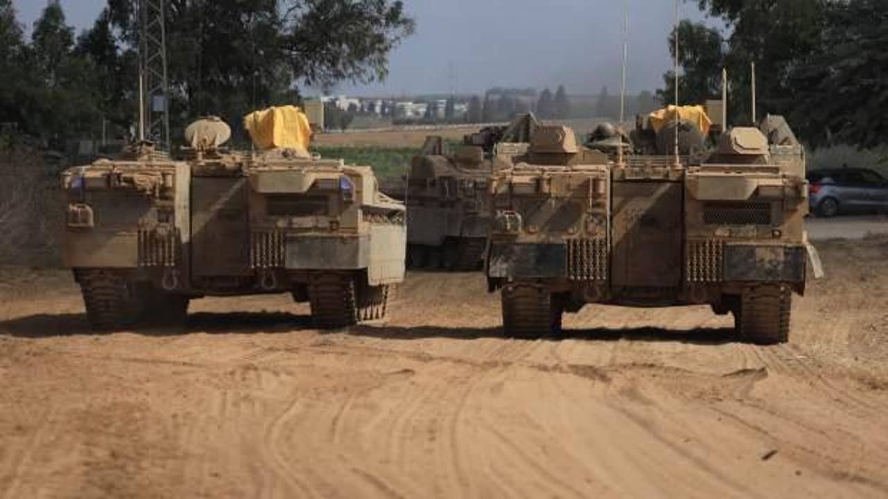 İsrail’e ağır darbe! Askeri tesislere füze yağdı!