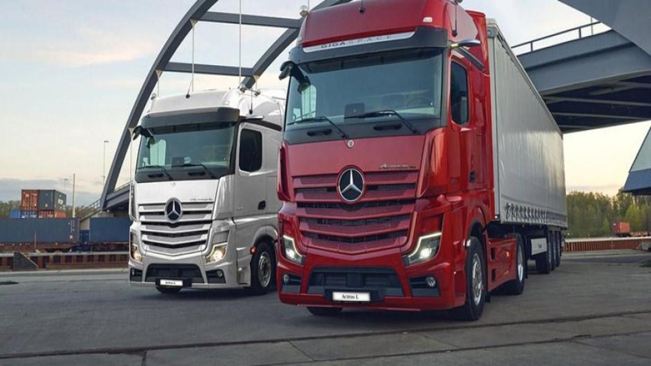 Mercedes’in 350 bininci kamyonu banttan indi
