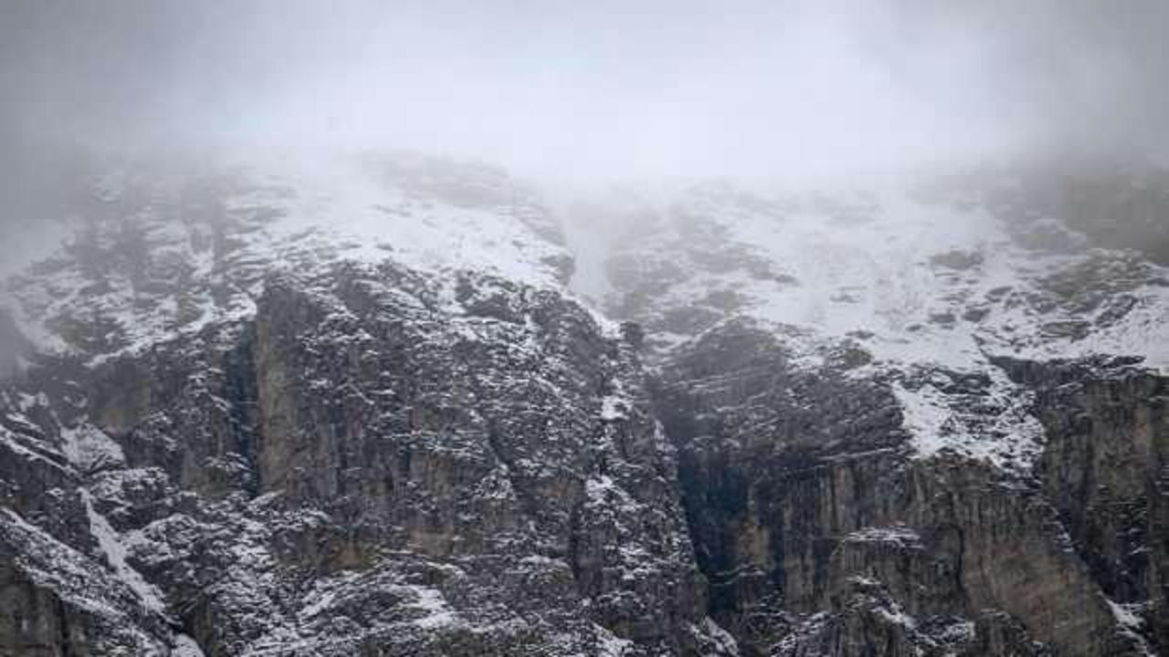 Van’da yüksek kesimlere kar yağdı
