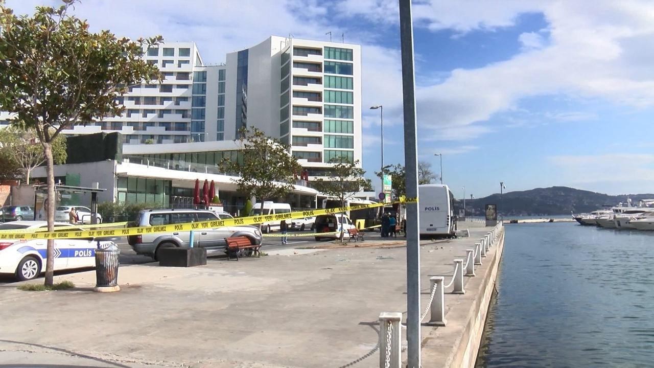 20 polis ölümden döndü! Otobüs denize düşmekten son anda kurtuldu