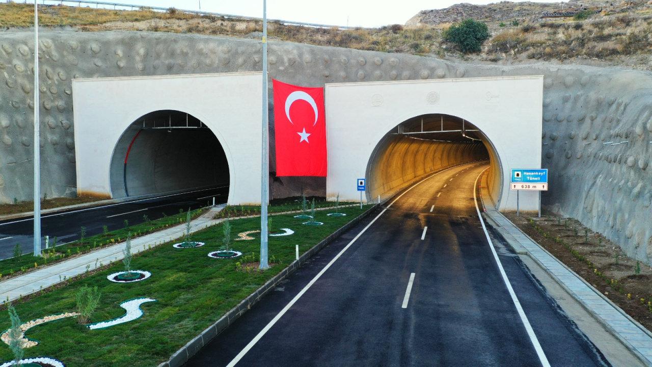 Bakan Uraloğlu: Türkiye'yi tüneller ülkesi haline getirdik