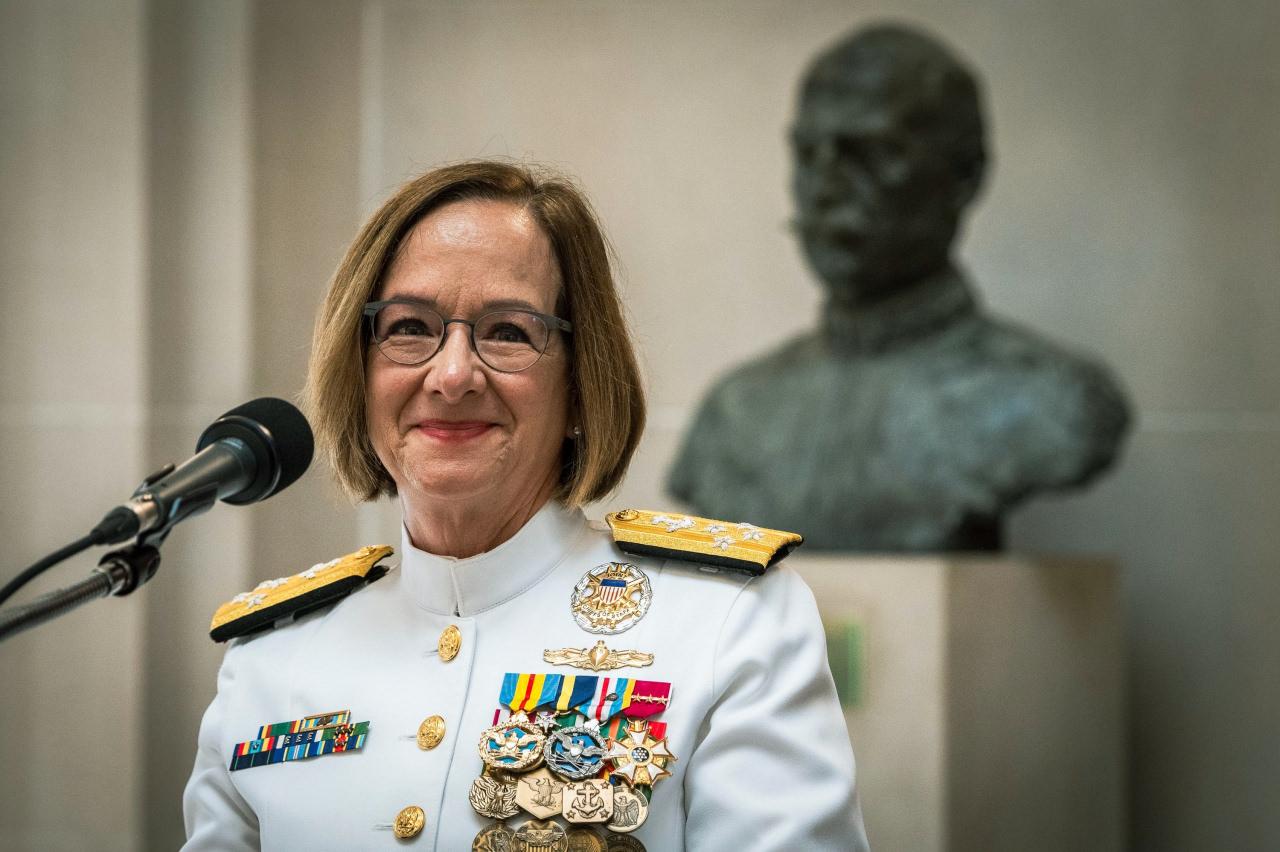 ABD donanmasını yönetecek ilk kadın