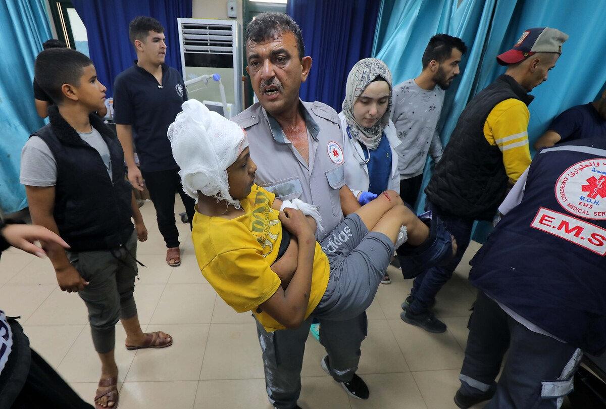 Hamas, İsrail ordusunun Şifa Hastanesi'ne saldırısından Biden ve yönetimini sorumlu tuttu