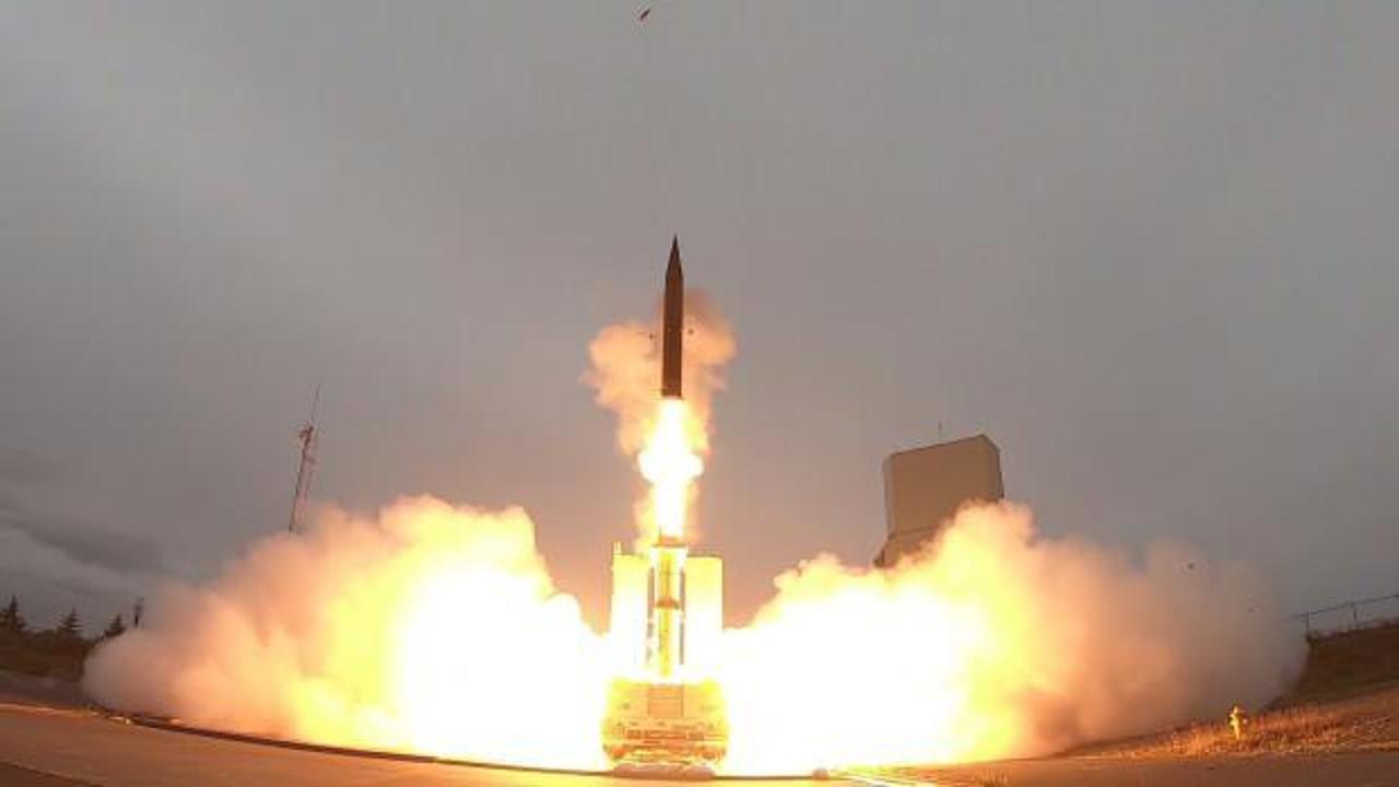 İsrail, Arrow füze savunma sistemini ilk defa kullandı