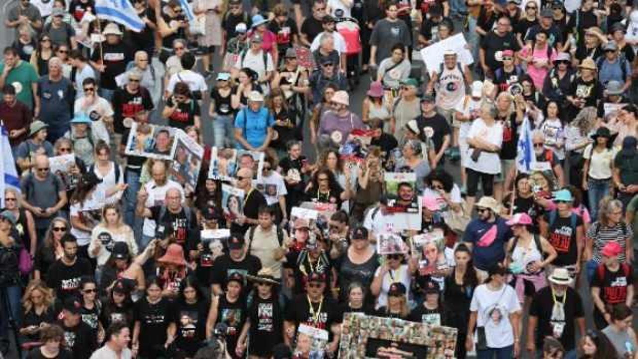 İsrailli esirlerin aileleri Tel Aviv’den Kudüs’e 5 günlük yürüyüş başlattı