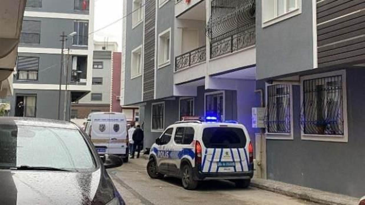 İzmir’de hafif ticari araca silahlı saldırı; 1 ölü, 2 yaralı