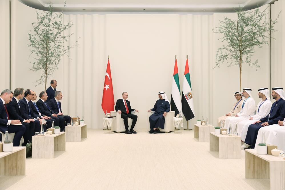 Başkan Erdoğan, BAE Devlet Başkanı Al Nahyan ile görüştü