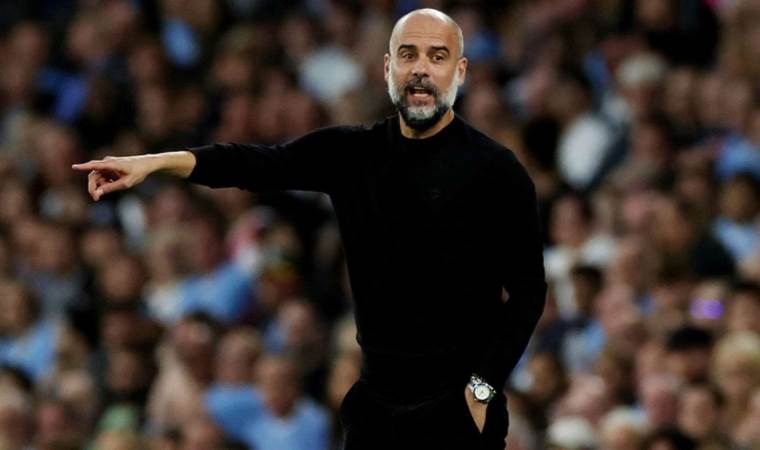 Pep Guardiola tarihe geçti!