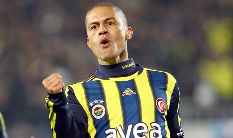 Alex de Souza’dan derbi paylaşımı!