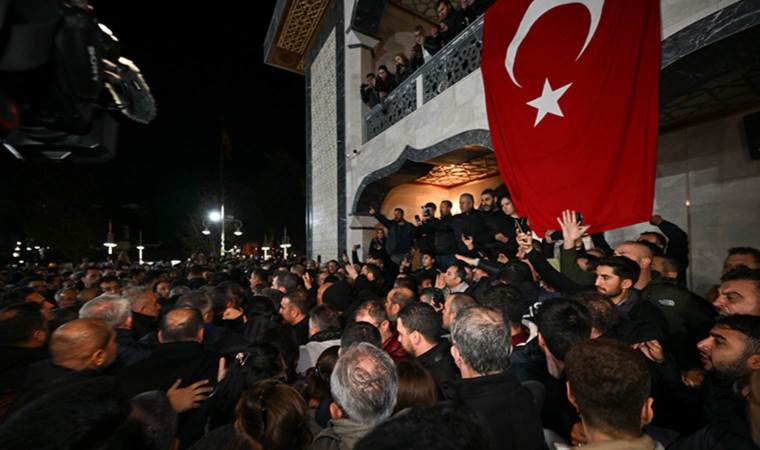 Manisa’daki şehit cenazesinde gerginlik