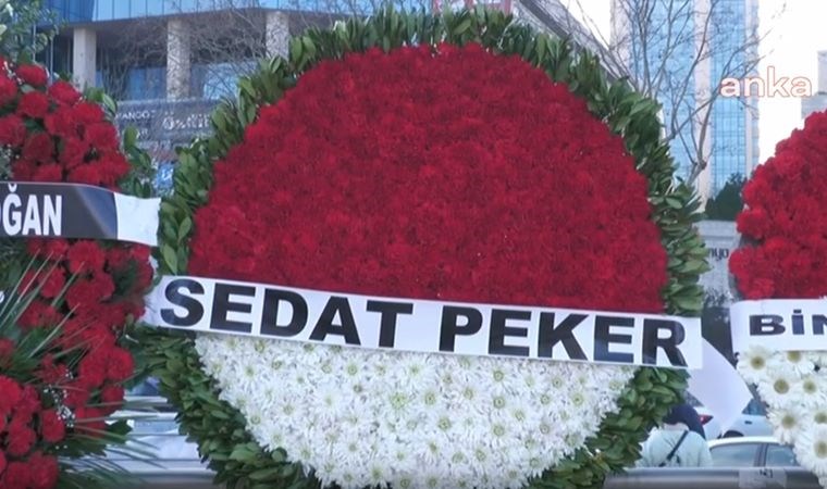 MİT yöneticisi Mehmet Eymür'ün cenazesine Alaattin Çakıcı ve Sedat Peker'den çelenk