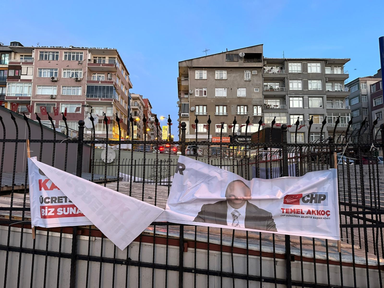 CHP Güngören adayı Temel Akkoç'a provokasyon: 'Organize kötüler' iş başında!