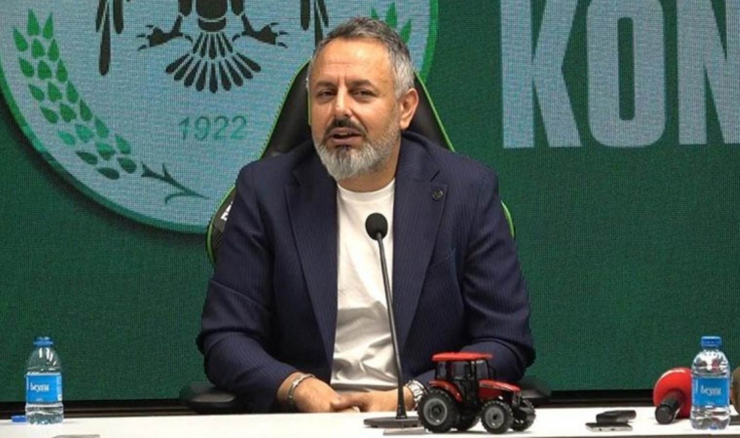 Konyaspor Başkanı açıkladı: Abdülkerim Bardakcı transferi için ihtar çekildi!