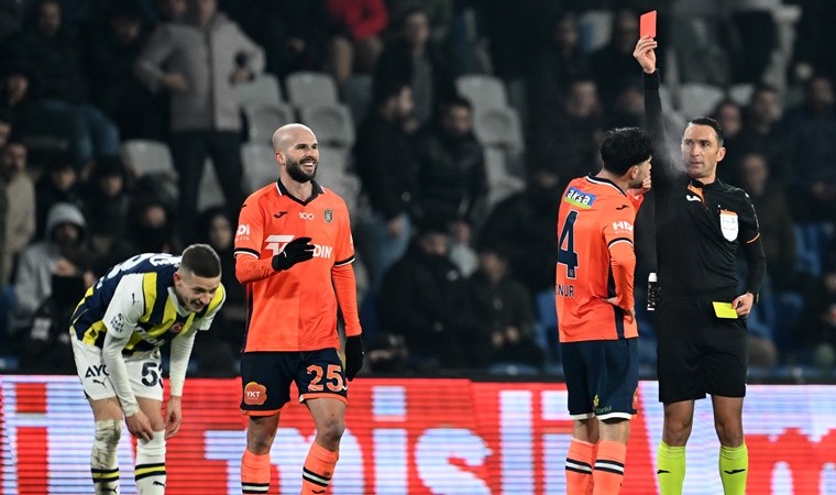 Eski hakemler Başakşehir - Fenerbahçe maçını değerlendirdi: Penaltı kararı doğru mu?