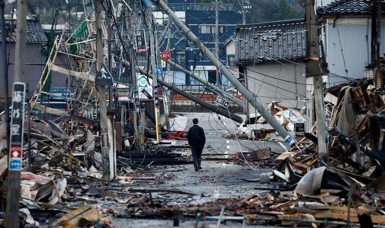 Japonya’daki depremlerde ölü sayısı 200’e yaklaştı