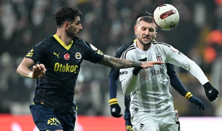 Son karar Fenerbahçe’de… Milli futbolcu Samet Akaydin’e sürpriz talip!