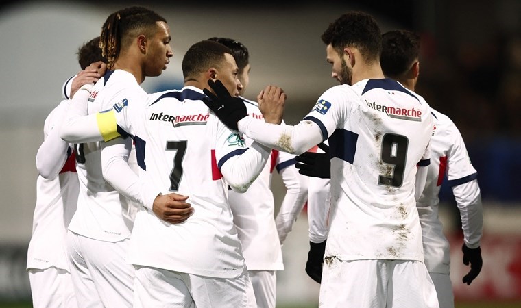 Paris Saint-Germain, kupada gol oldu yağdı!