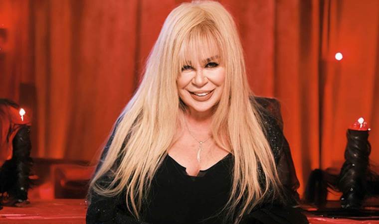 Hastanede tedavi gören Zerrin Özer’den yeni haber