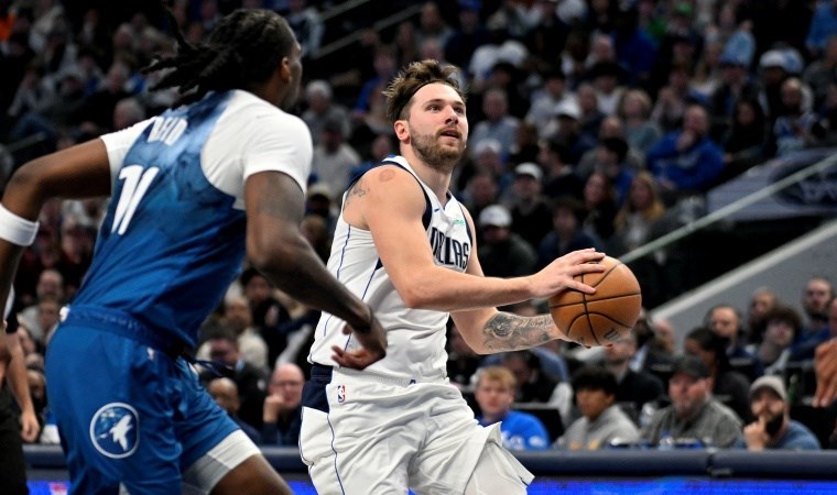NBA’de Kyrie Irving ve Luka Doncic 69 sayı attı: Dallas Mavericks lideri devirdi!
