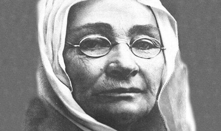 Zübeyde Hanım vefatının 101. yılında anılıyor