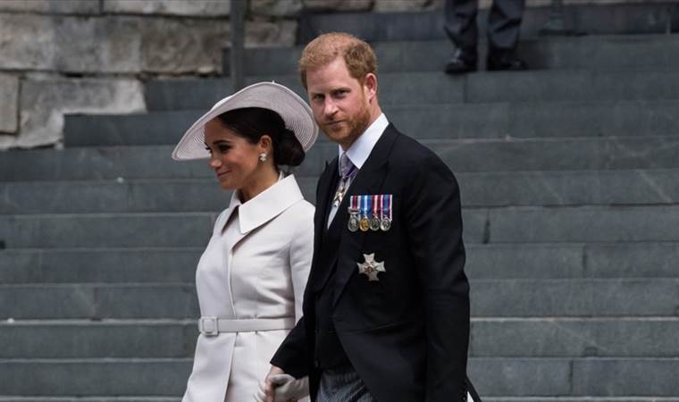 Prens Harry’e ölüm çağrısında bulunan iki kişiye hapis cezası