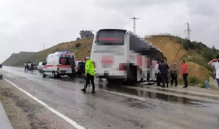 Sivas’ta yolcu otobüsü kaza yaptı… Çok sayıda yaralı var!