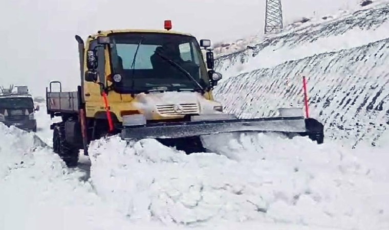 Şırnak, Siirt ve Bingöl’de 131 yerleşim yerine ulaşım sağlanamıyor