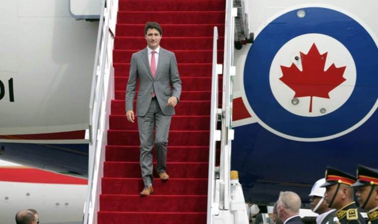 Kanada Başbakanı Trudeau’nun uçağı arızalandı