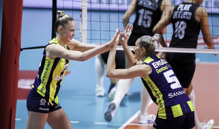 Derbide zafer Fenerbahçe Opet’in: 17 maçta 16. galibiyet!