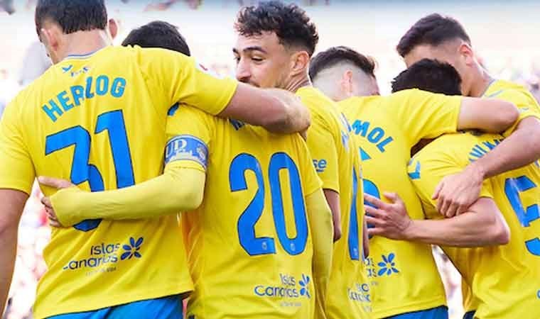 Las Palmas, deplasmanda 2 golle güldü