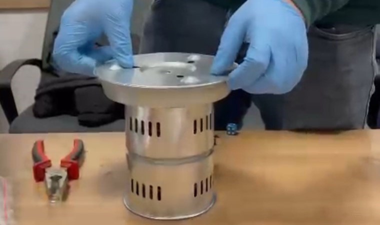 Yolcunun valizindeki ısıtıcı ve monitörün içinden ‘uyuşturucu’ çıktı