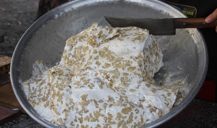 Ordu’nun coğrafi lezzeti: Vücudu sıcak tutması ile meşhur! Odun ateşinde 3 günde hazırlanıyor…