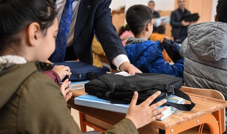 Sömestr tatili bir aya uzatıldı mı? Açıklama geldi