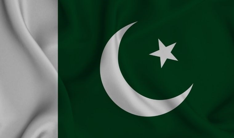 Pakistan’da siyasetçiye silahlı saldırı