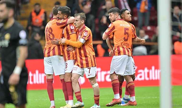 Galatasaray evinde rahat turladı!