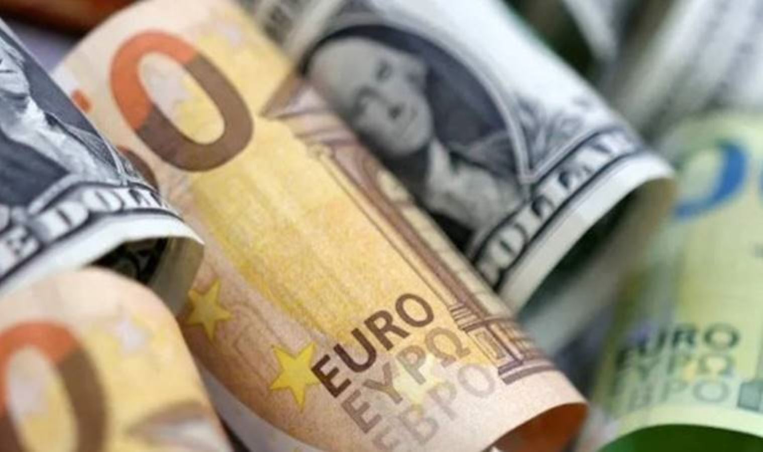 Dövizde tarihi zirve! Dolar 31'e Euro ise 34'e koşuyor... Dolar ve Euro ne kadar oldu? 2 Şubat 2024 döviz fiyatları