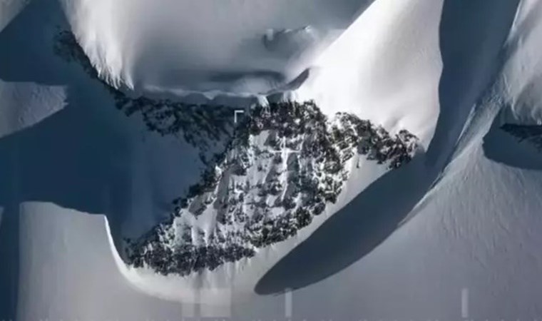 Bilim insanlarından çarpıcı keşif: Antarktika'da 'piramit benzeri' yapılar bulundu