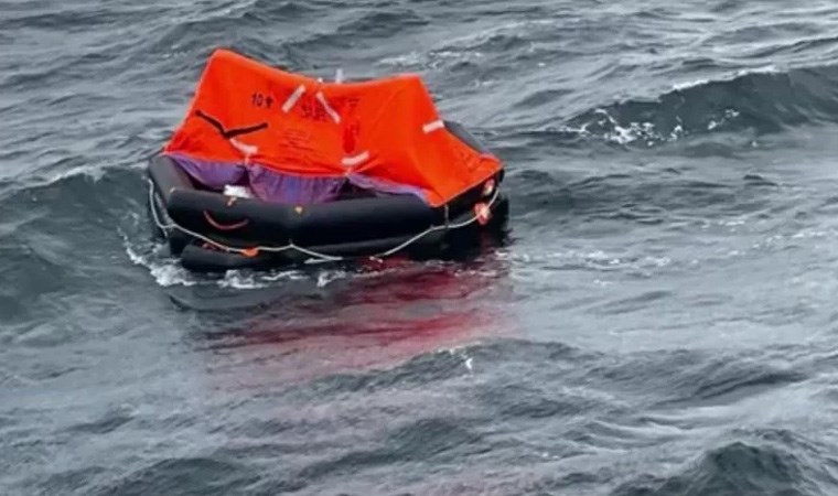 TÜRDEF Başkanı Bostan geminin yaşına dikkat çekti: Yükleme esnasında hasar almış olabilir