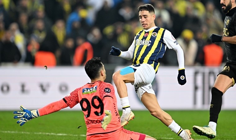 Fenerbahçe'de yol ayrımı: Süper Lig ekibi, Emre Mor'u kiraladı!