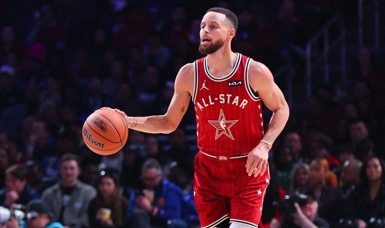 NBA yıldızı Stephen Curry'den emeklilik sorusuna yanıt: 'O noktaya yakın bir yerde...'